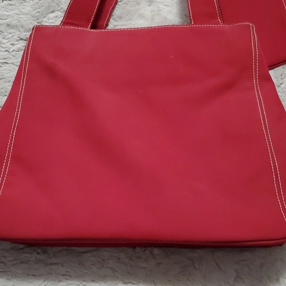 Covington Red nylon shoulder bag with coin purse